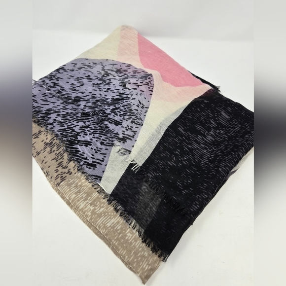 BP BRASS PLUM LIGHTWEIGHT SCARF SHAWL WRAP BLACK PINK PURPLE ABSTRACT WOMEN OS - Picture 9 of 13